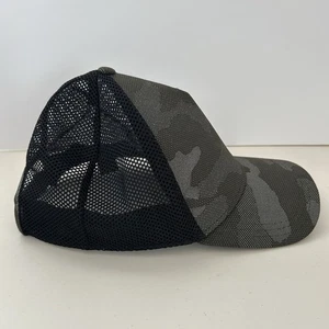 Lululemon Commission Mesh Trucker SnapBack Mens Hat Camo Cap Size OS - Picture 1 of 7