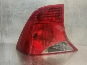 01 02 FOCUS L. TAIL LIGHT SDN FROM 1/23/01 24829 - Picture 1 of 5