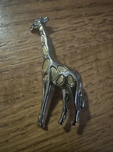 Vintage brooch giraffe silver gold pin - Picture 1 of 2