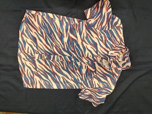 Boys Medium Cabana By Crown And Ivy Red White And Blue Tiger Striped Button... - Picture 1 of 3