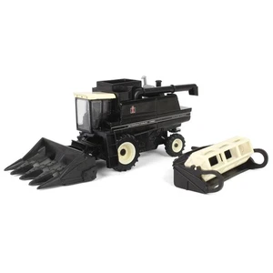 Black CHASE 1/64 International 1460 Combine w/ RWA, Corn Grain Heads 44469-Black - Picture 1 of 9