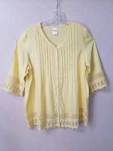 Blair Women Sz M Yellow Blouse Edge/Border Embroidered Detail Mini Pleated 5232 - Picture 1 of 10