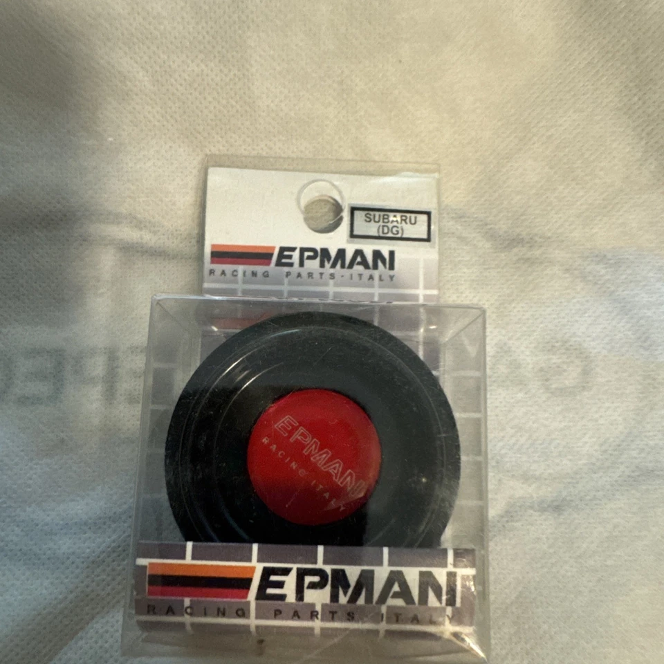 EPMAN TAPA ACEITE MOTOR BILLET NEGRO PARA SUBARU (DG) Foto 1 de 4