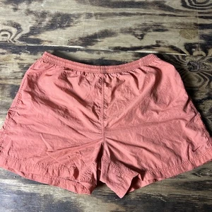 Women’s Nike Shorts Size Medium - Picture 1 of 3