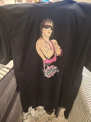 Camiseta 2018 Auténtica WWE Bret The Hitman Hart Negra Rosa 2XL XXL WWF  Foto 1 de 4