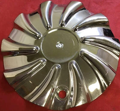 UNA TAPA CENTRAL CROMADA CONCEPT LLANTAS USADAS-171450 11919 Foto 1 de 4