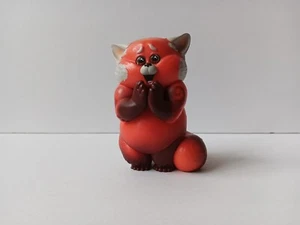 "Estatuilla Mei Panda roja girada de Disney Pixar adorno de pastel 4"" plástico duro" - Imagen 1 de 13