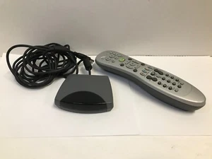 Dell Microsoft Media Center Remote Control + USB IR Receiver ( B125 ) - Picture 1 of 3