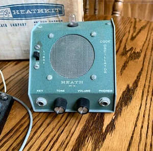 Vintage Heath HD-16 Code Oscillator With Morse Code Key and Original Box - Photo 1/6