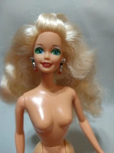 OOAK Barbie Doll blond Kelly Green Eyes Red Lips Earrings - Picture 1 of 6