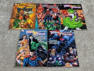Teen Titans Graphic Novel Lot – Set of 5 TPBs (DC Comics) Geoff Johns - Picture 1 of 8