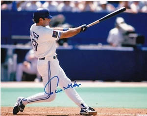 PAUL MOLITOR  TORONTO BLUE JAYS  ACTION SIGNED 8x10 - Picture 1 of 1