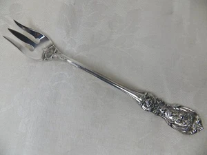 REED & BARTON FRANCIS 1ST STERLING SILVER COCKTAIL FORK 5 5/8" NO MONO OLD MARK - Picture 1 of 5