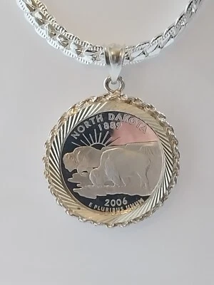 2006 North Dakota State Quarter Silver Proof Coin 925 Sterling Silver Necklace - Image 1 of 4