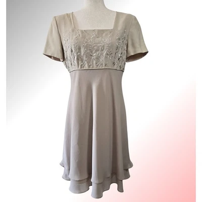 Vtg Donna Ricco 8 Dress Beige Layered Hem Empire Silhouette Embroidered Chic USA - Image 1 of 4