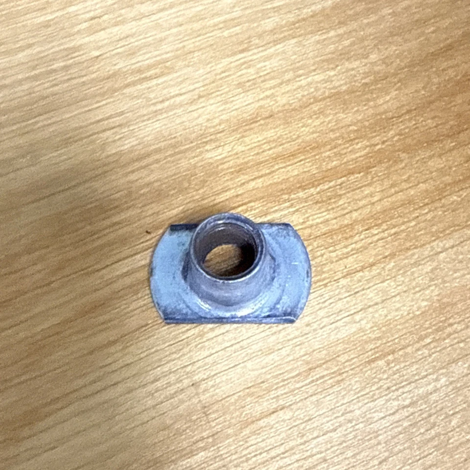 Tuerca Lawn Boy ~ 602992 Foto 1 de 1