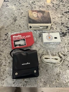 Vintage Minolta Electroflash Japan Model 35mm Flash Unit Manual Case Cord RARE - Picture 1 of 7