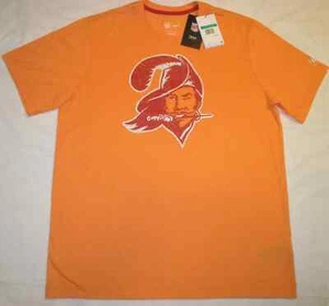 NIKE Men's XL TAMPA BAY BUCCANEERS Throwback Vintage Logo T-SHIRT $40 NWT NFL - Picture 1 of 6