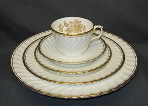 AYNSLEY ELEGANCE "FÜNFTEILIGES GEDECK" - Bild 1 von 8