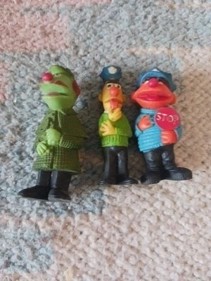 Juego de coche de policía figura Sesame Street Muppet miniatura Sherlock, Bert & Ernie  Foto 1 de 2