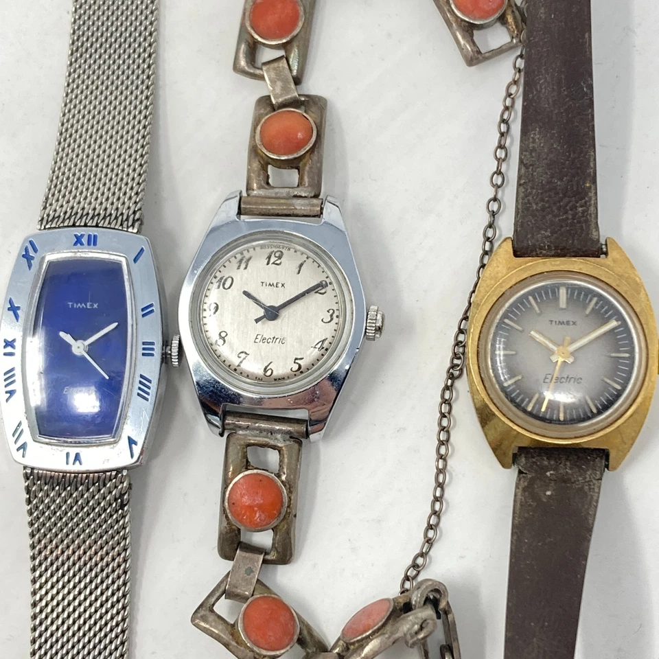 Lote de 3 relojes eléctricos Timex vintage para mujer SIN PROBAR plateado tono dorado azul coral Foto 1 de 4