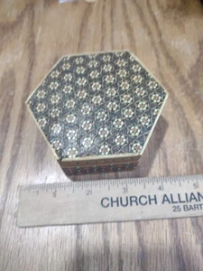 Vintage Hand Made Inlaid Wood Marquetry Trinket Box,   Jewelry Box, - Picture 1 of 11