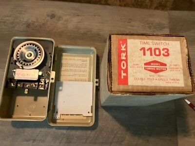 TORK 1103 24 Hour Time Switch 40A 120V - Image 1 of 4
