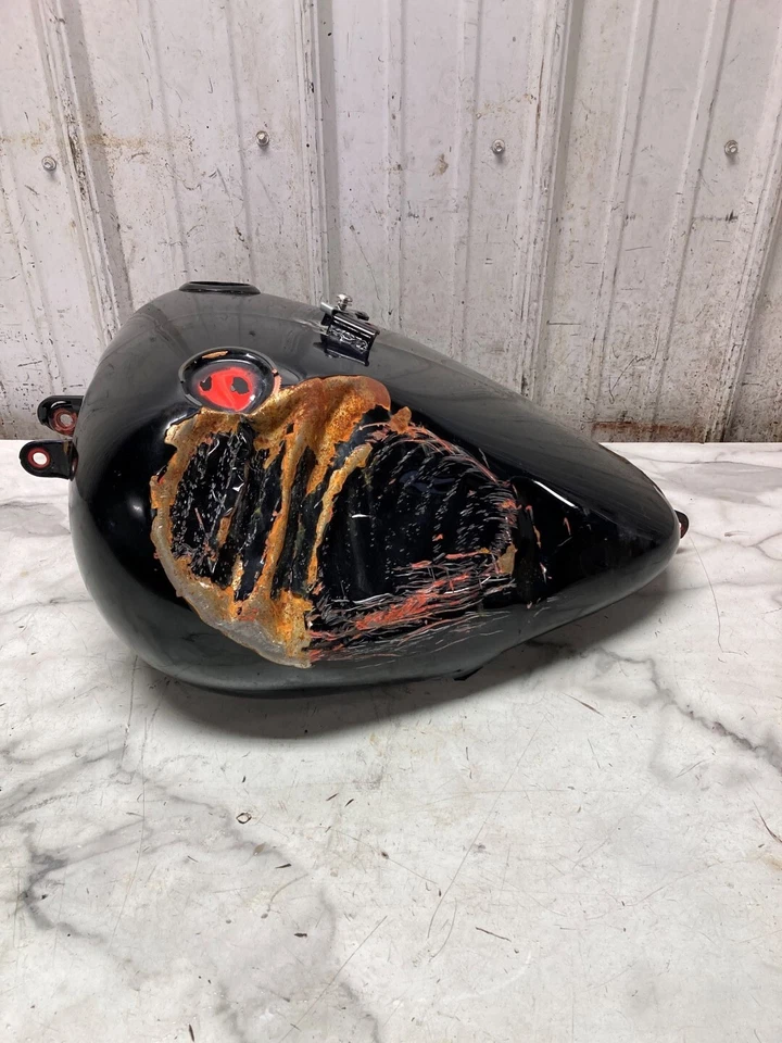 Harley Davidson Softail Sport Glide 20 FLSB tanque de gasolina gasolina Foto 1 de 4