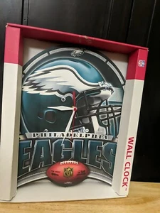 Wynncraft Sports Eagles Wanduhr - Bild 1 von 2