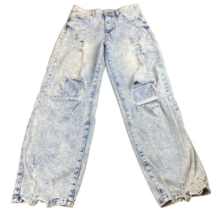 Madden Girl Women's   90's High Rise Destroyed Acid Washed  Jeans Size 29/28.5 - Picture 1 of 11