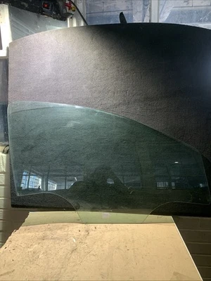 乘客右前门玻璃 95229721 适合 2012 - 2020 雪佛兰 Sonic 703247 — 第 1/4 张图片