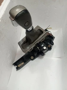2003 2004 Lincoln Navigator Floor Shifter Gear Selector 2l7P 7K004 BDT1C8 - Picture 1 of 23