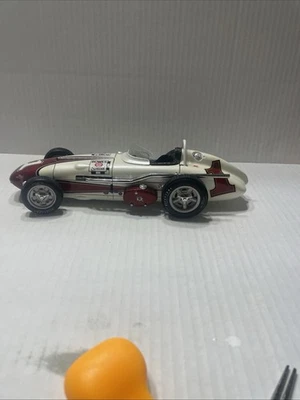 CARRUSEL 1 1:18 #1 AJ FOYT INDY 500 ARCOS ESPECIAL 1961 GANADOR INDY 500 Foto 1 de 4