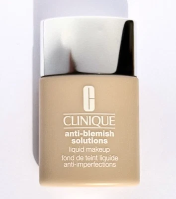 Clinique Anti-Blemish Solutions Liquid Makeup CN70 Vanilla 30ml - Bild 1 von 2