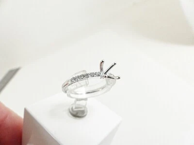 18ct Gold Ring Mount Solitaire Diamond Accents White Hallmarked NEW Size M - Image 1 of 4