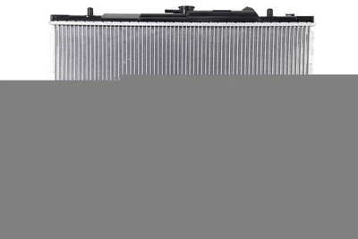 Radiador OSC 2753 compatible con 99-04 Mitsubishi Montero Sport Foto 1 de 4