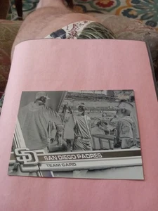 2017 Topps variante bianco e nero San Diego Padres #192. - Foto 1 di 2