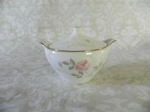 Valmont China Sugar Bowl Angela Pattern Pink Roses Gold Trim Made in Japan - Picture 1 of 11