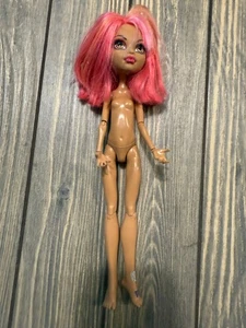 2013 Monster High Howleen Wolf A Pack Of Trouble Doll - Picture 1 of 5