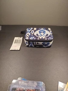Vera Bradley Womens Travel Pill Ikat Island Night Case NWT - Picture 1 of 3