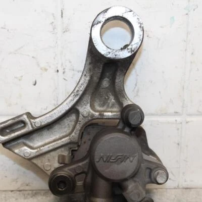 2007 Honda CBR600RR REAR BRAKE CALIPER W MOUNT BRACKET 43150-MFJ-D01 BB596 - Изображение 1 из 4