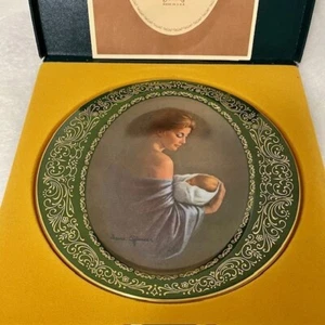 A Mother's Love Collector Plate Irene Spencer 1980 Pickard W/Box & Booklet - Picture 1 of 10
