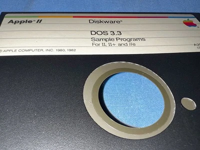 Apple IIe DOS3.3 Sample Programs wie NEU original 5,25" Diskware Computer Museum - Bild 1 von 4