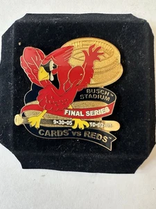 St Louis Cardinals Busch Stadium Final Series against Reds 2005 Lapel Pin l(11C) - Picture 1 of 2