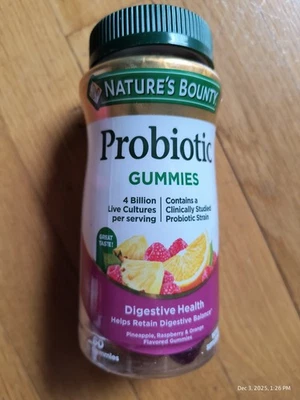 Gomitas probióticas Nature's Bounty 60 CT Ex 9/26 frambuesa naranja piña  Foto 1 de 4