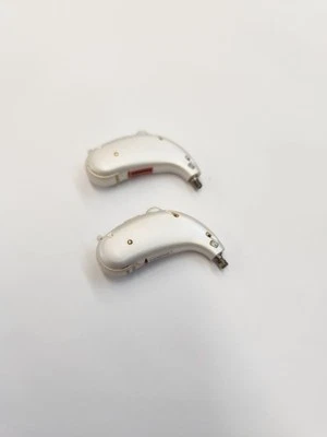 PAIR of Siemens Motion 500P BTE Hearing Aids with WARRANTY! - Image 1 of 3