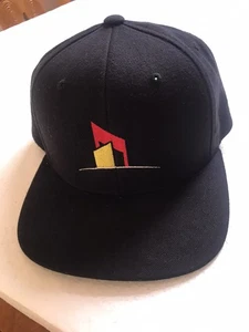 The Classics Snapback Yupoong Hat Logo Adjustable Size - Picture 1 of 7