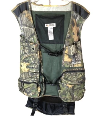 Russell Outdoors Turkey Vest Strut Zone Mossy Oak Camo Padded Seat Cushion LG/XL - Image 1 of 4