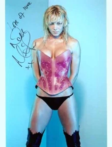 Nell McAndrew - Model - Signed Photo - COA (26290) - Picture 1 of 1