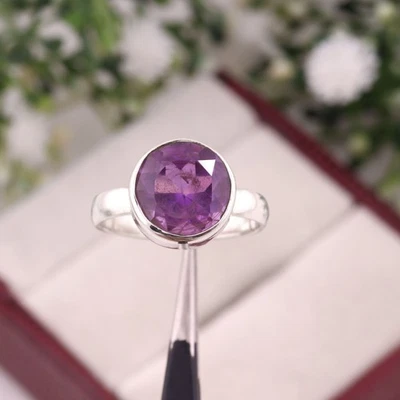 6" US Faceted Amethyst 92.5 Sterling Silver Ring: Cut Gemstone - FR-34 - Image 1 of 3